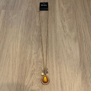 NWT Peach Teardrop Pendant Necklace